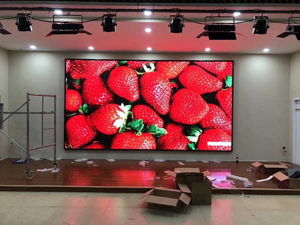Handan Chuangmeng Primary School P2.5 indoor full-color installation and commissioning completed